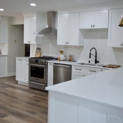 Crestwood Dr Kitchen